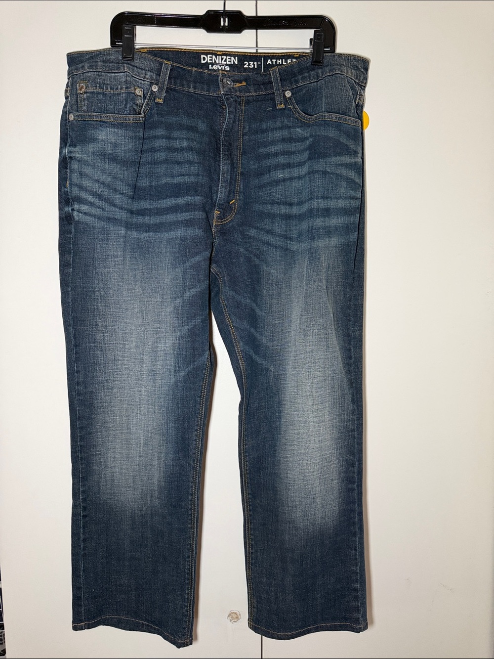 Levi's Denizen Straight Leg Jeans in Dark Blue Wash